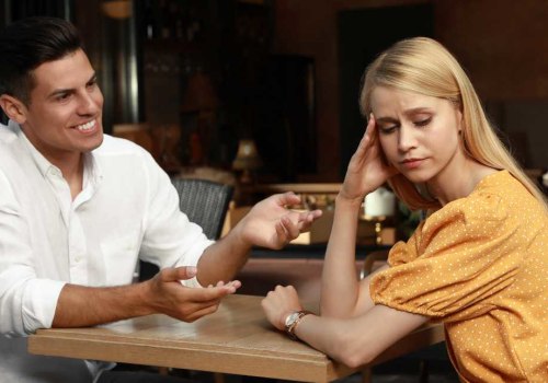 How to Handle Awkward Silences on a First Date